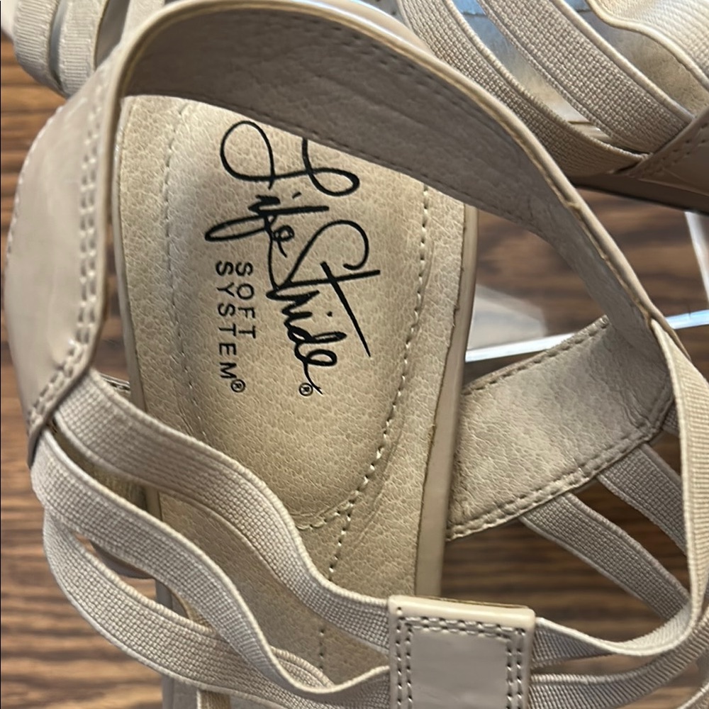 Life Stride Cream Heeled Sandals with Strappy Design - Picture 5 of 8